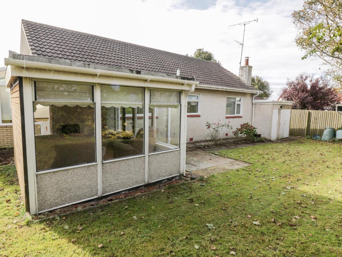 Honesty Cottage Girvan Bagian luar foto